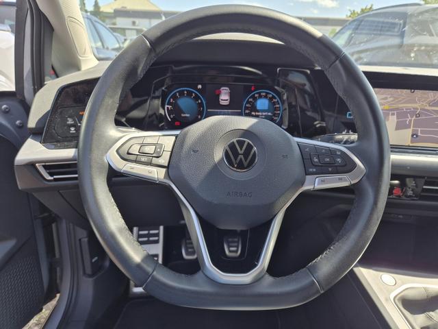 Volkswagen Golf ACTIVE VIII 1.5 TSI 150 LED+ Nav ACC StandH 