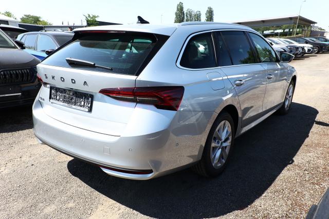 Skoda Octavia Combi Selection DSG Selec Matrix HUD Nav ACC Kessy 