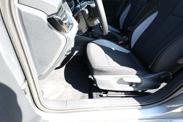 Skoda Kamiq Selection DSG Selec LED Kessy SunS Kam SHZ Temp PDC 