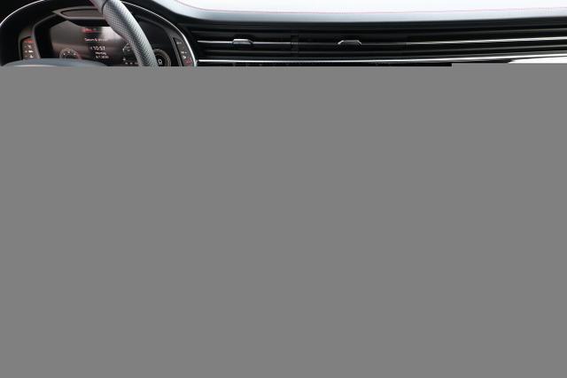 Audi Q8 S line 2xS AssistenzP+ 22Z Laser Pano AHK Klim4 