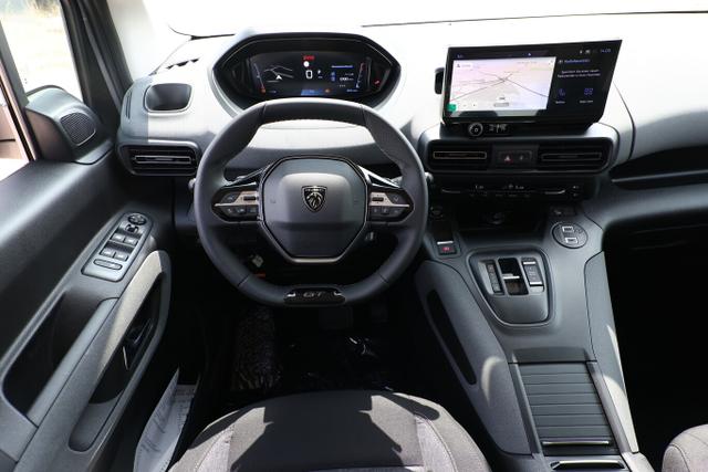 Rifter M1 GT L2 7-S Keyl Nav Kam 2xPDC ACC BT 
