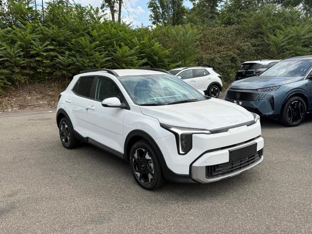 Kia Stonic MT MHEV LED PrivG Nav DigC LM16 PDC CarPl 