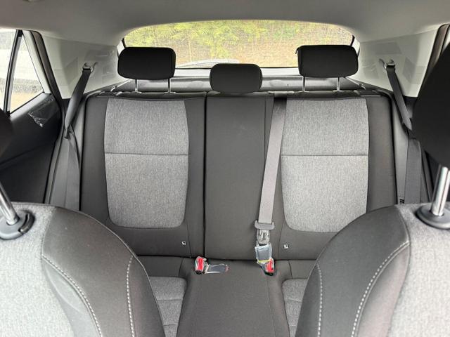 Stonic MT MHEV LED PrivG Nav DigC LM16 2xPDC 