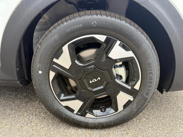 Stonic MT MHEV LED PrivG Nav DigC LM16 2xPDC 