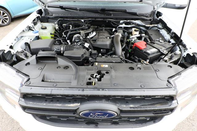 Ford Ranger XLT DoKa Hardtop AHK ACC WinterP Kam 17Z 