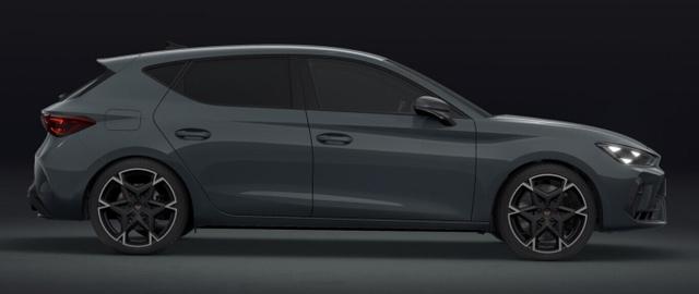 Cupra Leon VZ DSG DCC Dinamica SHZ Kessy ACC Kam 19" 
