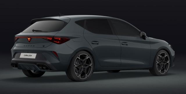 Cupra Leon VZ DSG DCC Dinamica SHZ Kessy ACC Kam 19" 