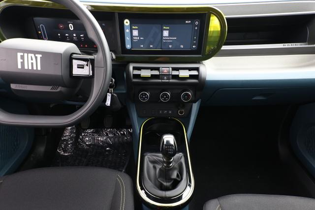 Grande Panda ICON CarPlay PixelLED PDC DigC Temp 