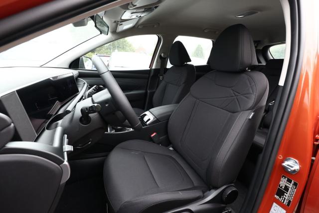 Hyundai TUCSON MHEV DCT Nav LED SHZ Kam 17Z Keyless Temp 
