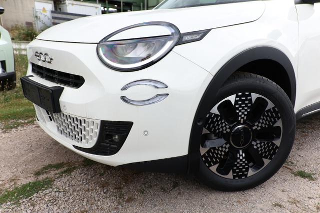 Fiat 600 La Prima Hybrid eHK ACC Massage SHZ Keyl Nav 