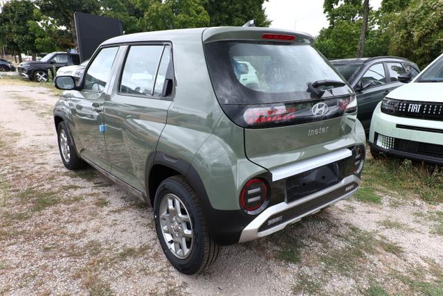 Hyundai Inster 49 kWh Navi PDC 15Z ACC Kam Klimaauto. 