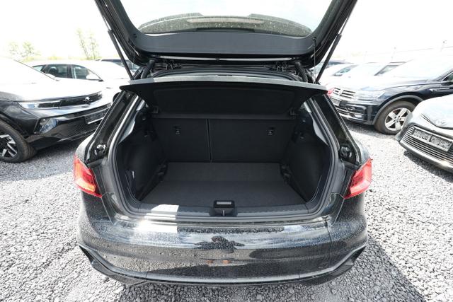 Audi A1 S line SB LED+ SportS CarPlay Kam 17Z Keyless 
