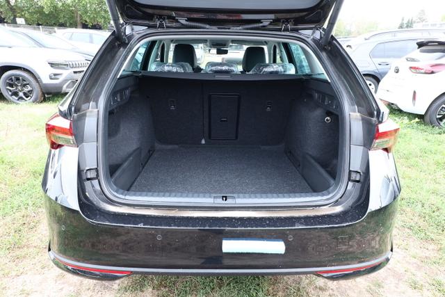 Octavia Combi Selection DSG Selec Matrix HUD Nav ACC Kessy 