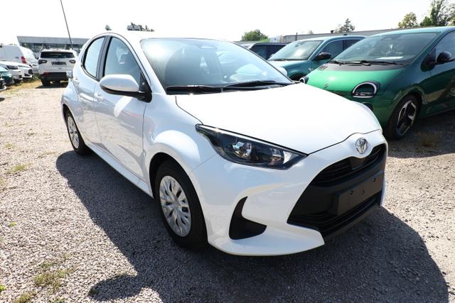 Toyota Yaris Kam ACC CarPlay/Android Klimaaut. 9"Touch 