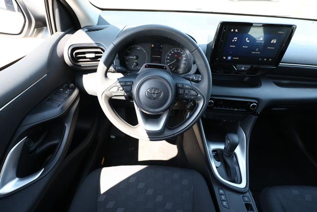 Toyota Yaris Kam ACC CarPlay/Android Klimaaut. 9"Touch 