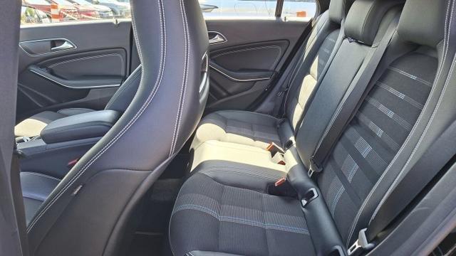 Mercedes-Benz CLA Shooting Brake Urban 200 BusinessP Kam KeyL 