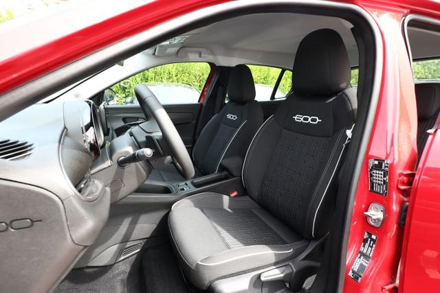 Fiat 600 Icon Hybrid SHZ Keyl Nav Kam 2xPDC LED DigC CarP 