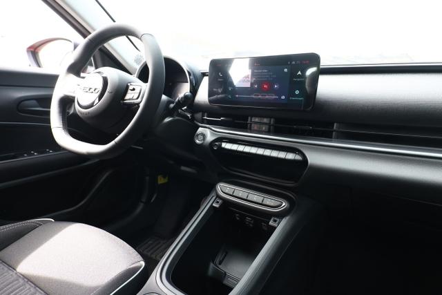 Fiat 600 Icon Hybrid SHZ Keyl Nav Kam 2xPDC LED DigC CarP 