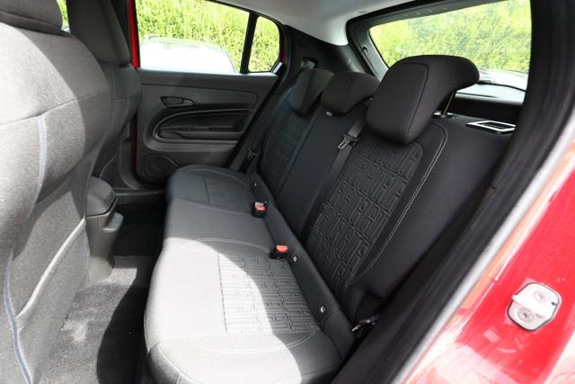 Fiat 600 Icon Hybrid SHZ Keyl Nav Kam 2xPDC LED DigC CarP 