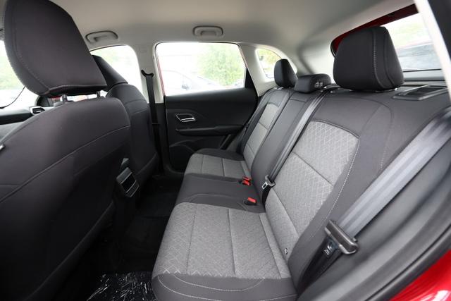 MG ZS Standard Nav Kam Temp TotW PDC AppCo Klimaaut 