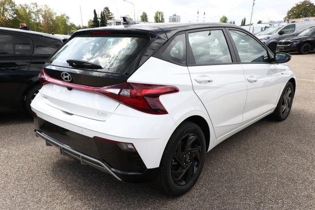 Hyundai i20 Blackl Nav CarPlay 16Z StyleP Temp Kam DigiC 
