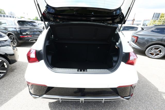 i20 Blackline Blackl Nav CarPlay 16Z StyleP Temp Kam DigiC 