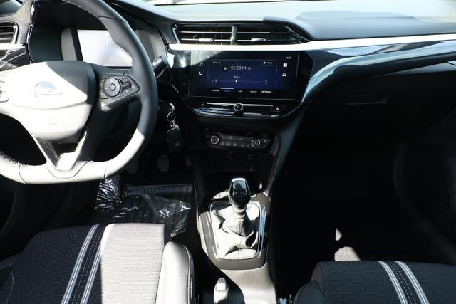 Opel Corsa GS WinterP SHZ LHZ Kam PDC vo/hi AppC 