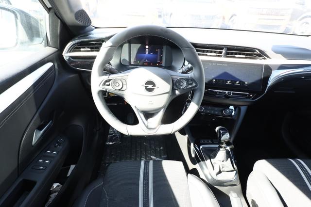 Opel Corsa GS Totw WinterP SHZ LHZ Kam PDC vo/hi AppC 