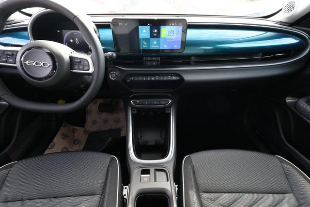 Fiat 600 Icon Hybrid SHZ Keyl Nav Kam 2xPDC LED CarP 