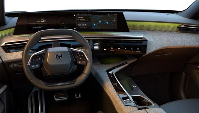 Peugeot 5008 GT 73kWh AWD 22kW-OBC Pano 360&deg; Alarm RCTA 