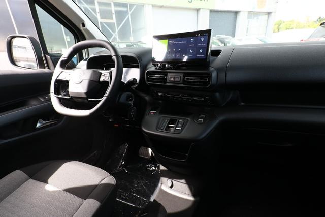 Berlingo MAX PKW AT M LED Kam LHZ PrivG DigC BT 