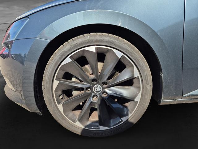 Skoda Superb Combi Sportline 2.0 TDI 190 DSG Pano 19Z 