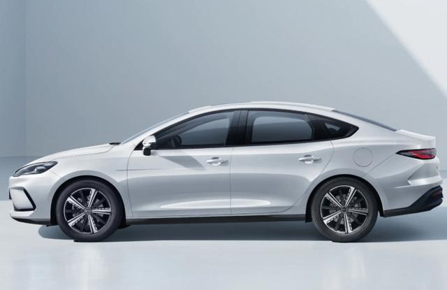 BYD Seal 5 Comfort DM-i 212 Reichw.100+Pano ACC Kam 