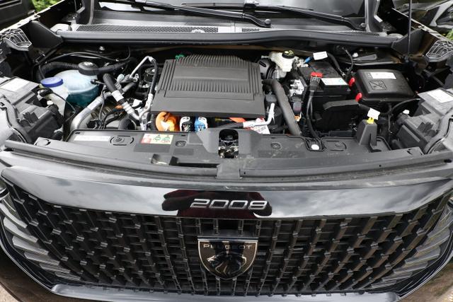 Peugeot 2008 54 kWh Allure 11kW-OBC W&auml;rmeP CarP 2xPDC 