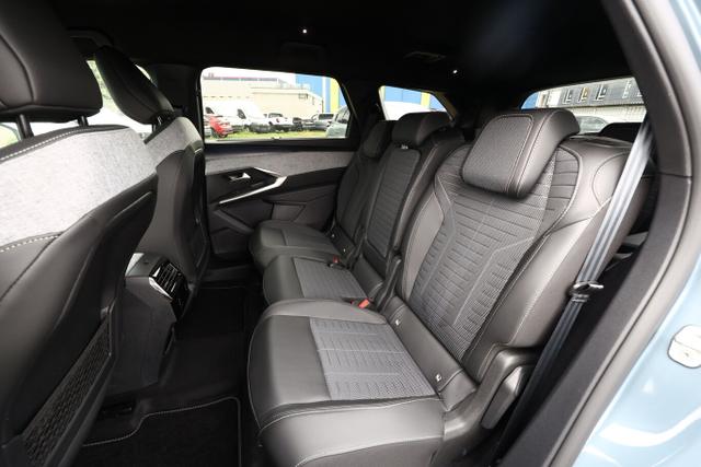 Peugeot 5008 GT Hybrid ACC 2xPDC Nav Kam SHZ LED CarP 