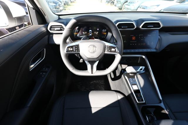 MG ZS Luxury Hybrid+ Pano ACC 360Kam Nav LED SHZ 