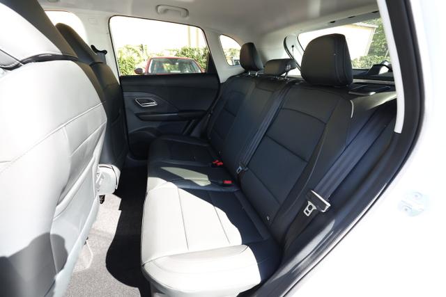 MG ZS Luxury Hybrid+ Pano ACC 360Kam Nav LED SHZ 