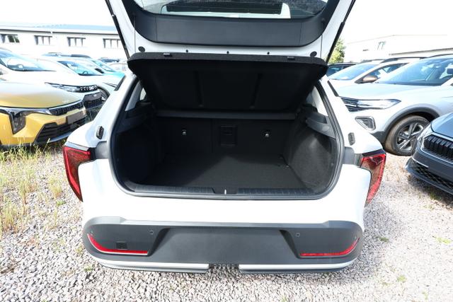 Kia K4 MT SHZ ACC Nav LED Kam Keyl 2xPDC LM16 CarPl 