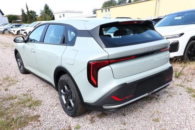 Kia K4 MT SHZ ACC Nav LED Kam Keyl 2xPDC LM16 CarPl 