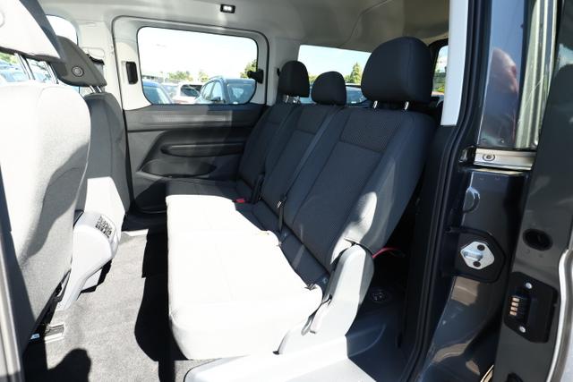 Volkswagen Caddy Maxi Life 7S Pano 16"LM PrivG Dachrel ACC 