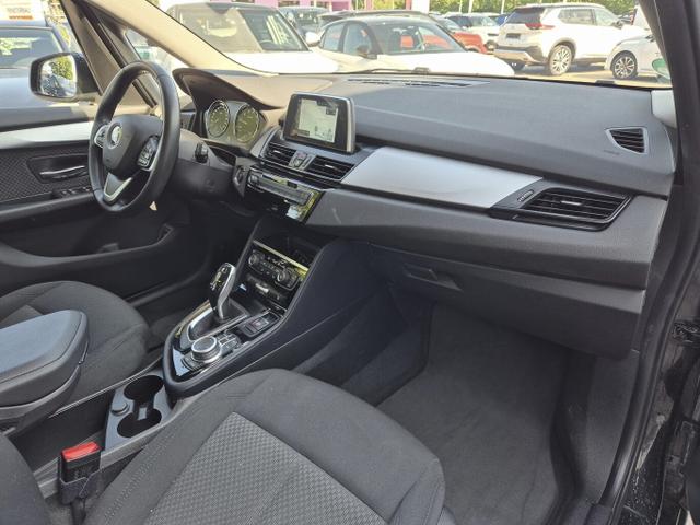 BMW 2er Gran Tourer Advantage 220i Nav PDC SHZ Kam LM17Z 