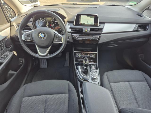 BMW 2er Gran Tourer Advantage 220i Nav PDC SHZ Kam LM17Z 