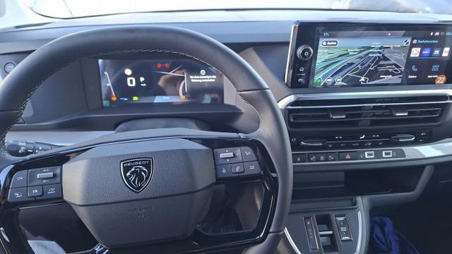 Traveller Allure L3 Pano StHz AHK Leder Keyl Nav 