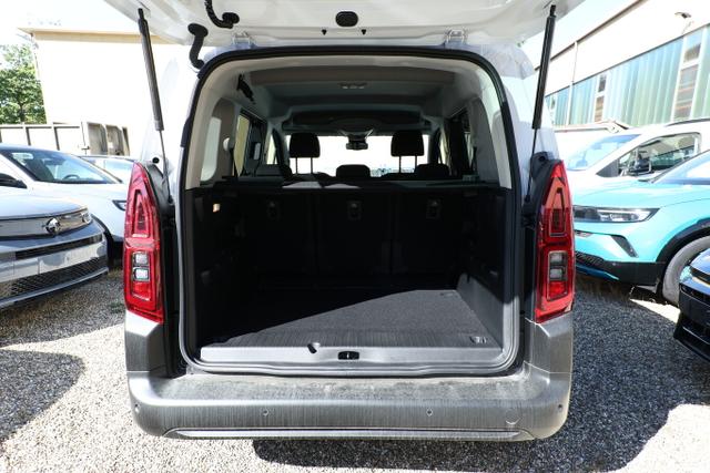 Berlingo MAX PKW Nav Keyl Kam PrivG 16Z DigC LED 
