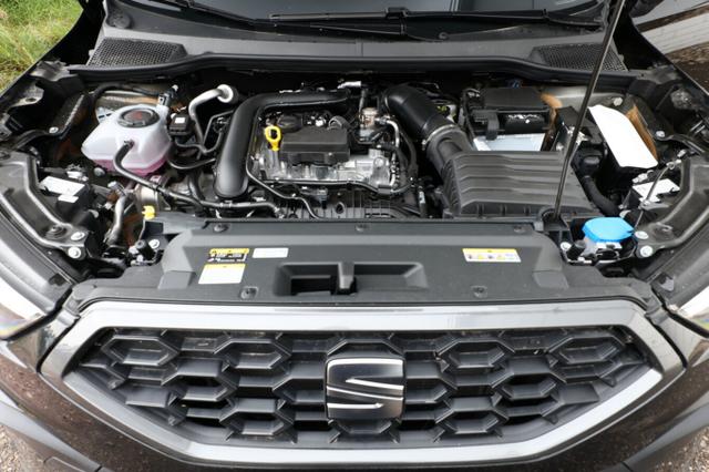 Seat Arona Style Facelift VollLED Kam ParkA 18" VirtC 