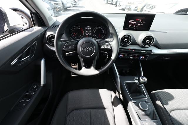 Audi Q2 sport 1.0 30 TFSI 116 Pano LED AHK PDC Kam 