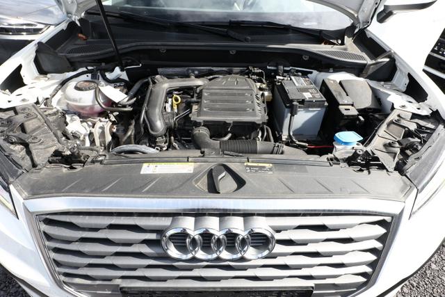 Audi Q2 sport 1.0 30 TFSI 116 Pano LED AHK PDC Kam 