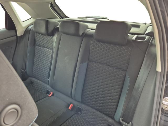 Volkswagen Polo IQ.DRIVE 1.0 TSI 95 PDC CompostitionM 