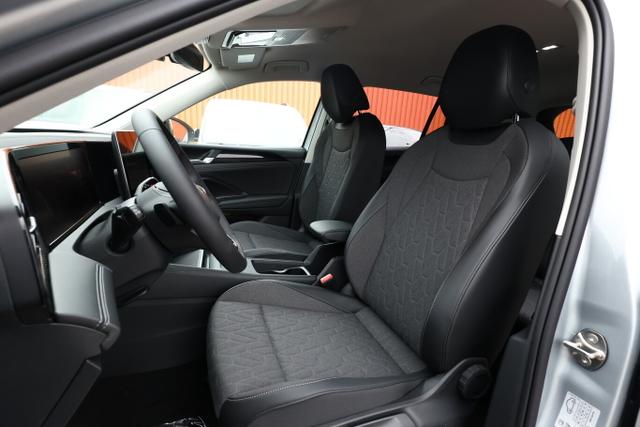 Volkswagen Tiguan DSG LED+ Nav 5JGar IQ.DRIVE SHZ Keyl ACC 