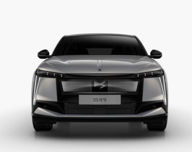 DS Automobiles N&deg;8 &Eacute;toile Nappa Matrix 20Z Nav eHK HUD Massage 